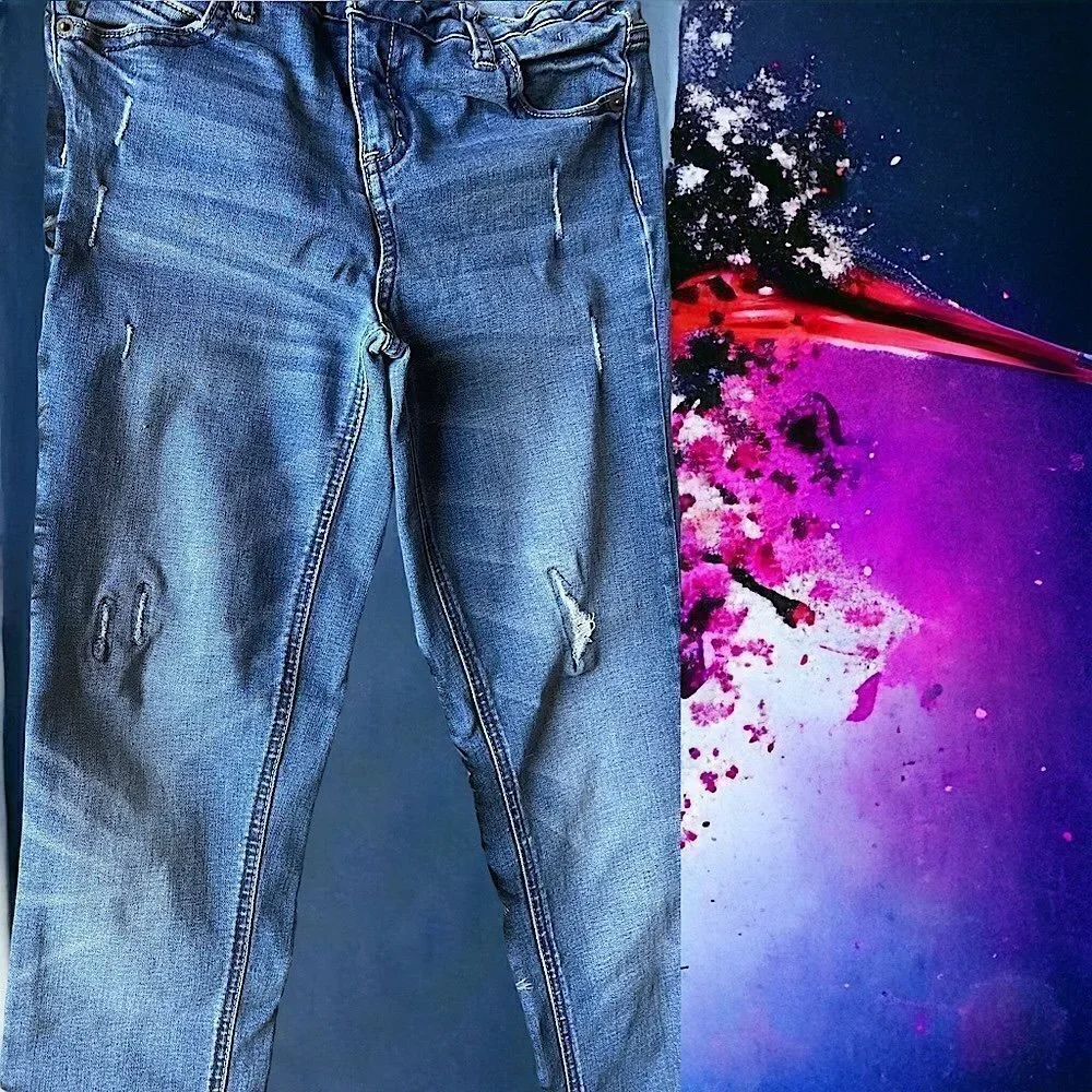 Justice l Girls Jeans l Super Skinny l Size 14 l Medium Distressed Denim l EUC